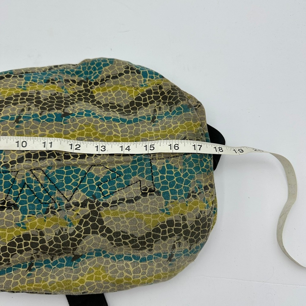 KAVU Rope Sling Bag Crossbody Backpack Snakeskin Print Canvas Outdoor Utility - Picture 4 of 5